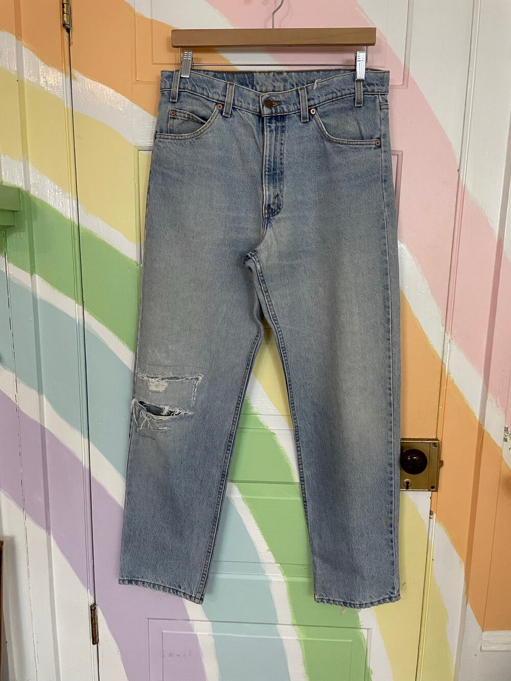 Vintage Levis Orange Tab Jeans 33x31 Light Wash Distressed 90s Straight